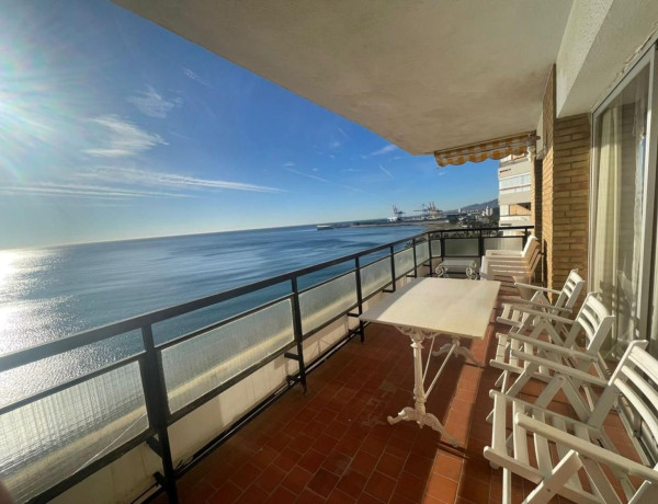Piso en venta en Paseo Marítimo Pablo Ruiz Picasso, Málaga thumbnail 1