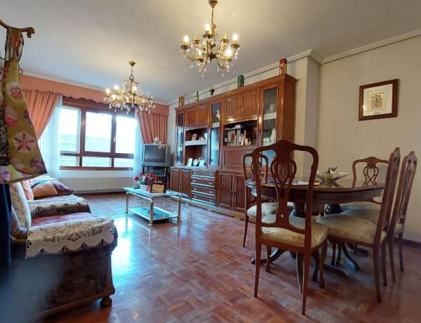 Продажа квартиры в Avenida Castilla, 85, Aranda de Duero photo 1