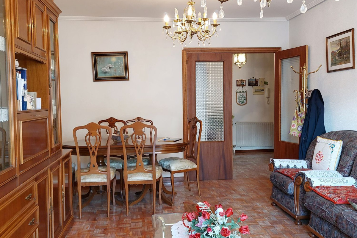 Продажа квартиры на Avenida Castilla, 85, арандa де дуэро
photo 4
