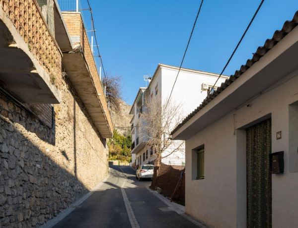 Piso en venta en , Güéjar-Sierra photo 1