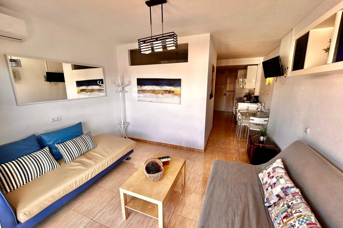 Продажа квартиры на Av. del Parque, Бенальмадена
photo 5