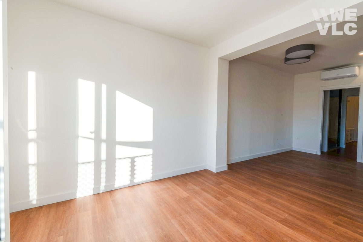 Venta de ático en Calle Felipe Vives Cañamás, 40, València photo 5