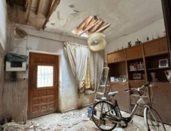 Chalet adosado en venta en  Urb. Los Alcázares , Los Alcázares photo 4