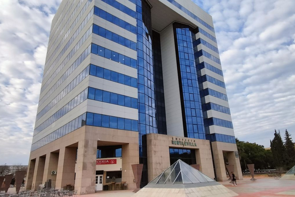 Продажа офиса на Avenida de la Innovación , Севилья photo 5