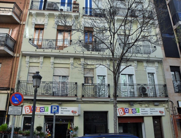 Local en venta en calle de Matías Perelló, 34 photo 4