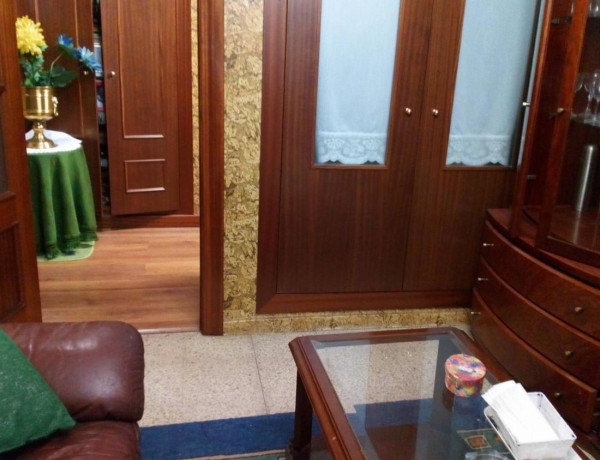 Продажа квартиры в Calle Félix Aramburu, Oviedo thumbnail 1