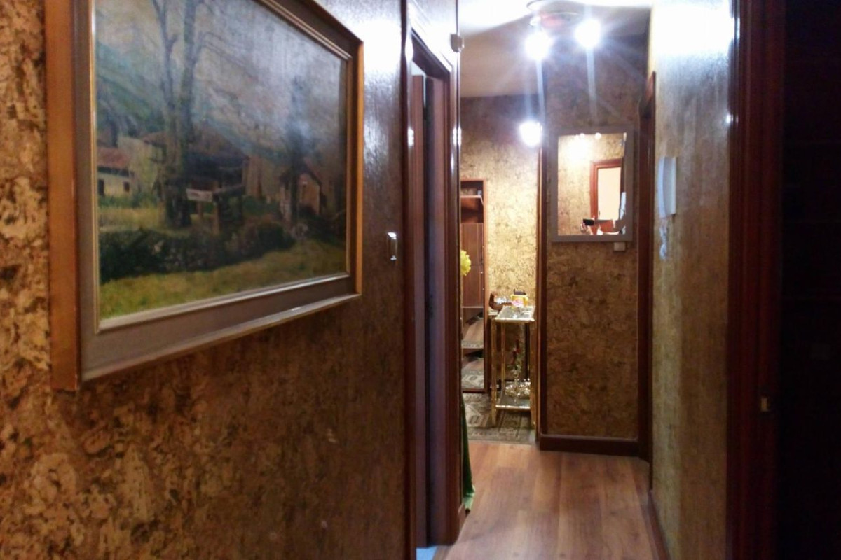 Продажа квартиры на Calle Félix Aramburu, Овьедо
photo 5