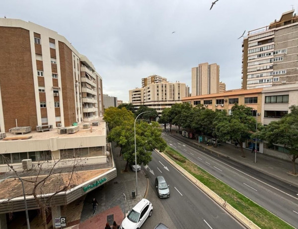 Piso en venta en Calle Hilera, Málaga thumbnail 1