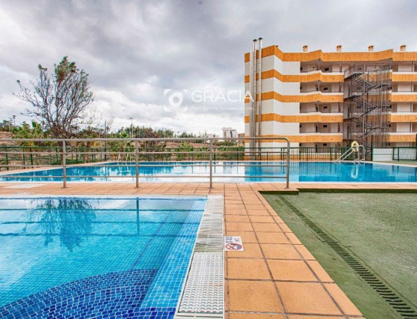 Продажа квартиры в Avenida de los Pueblos, Adeje photo 1