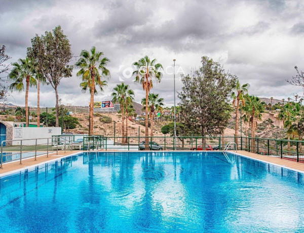 Продажа квартиры в  Avenida de los Pueblos, Adeje photo 4