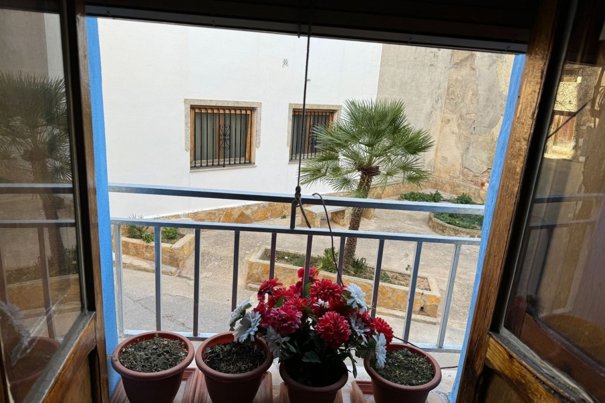 Properties for sale and rent in Spain photo 5