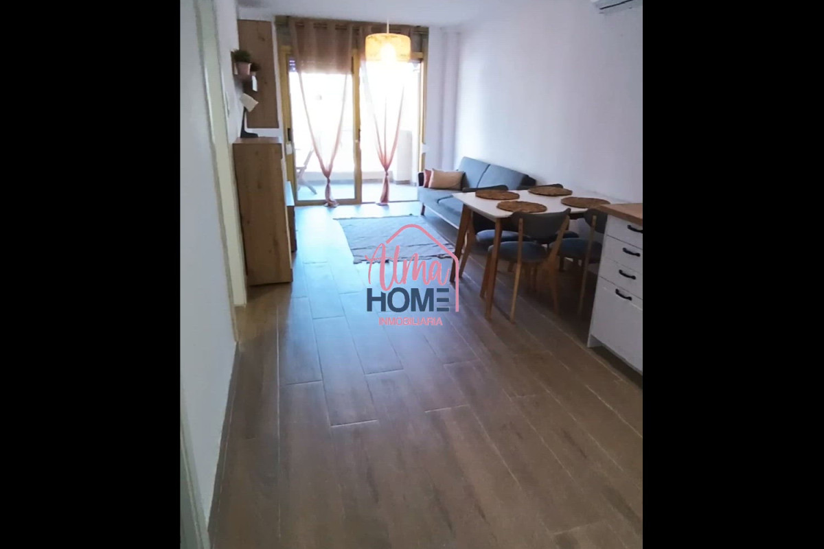 Sprzedaż mieszkania w Calle Vendrell, 16, Salou
photo 1