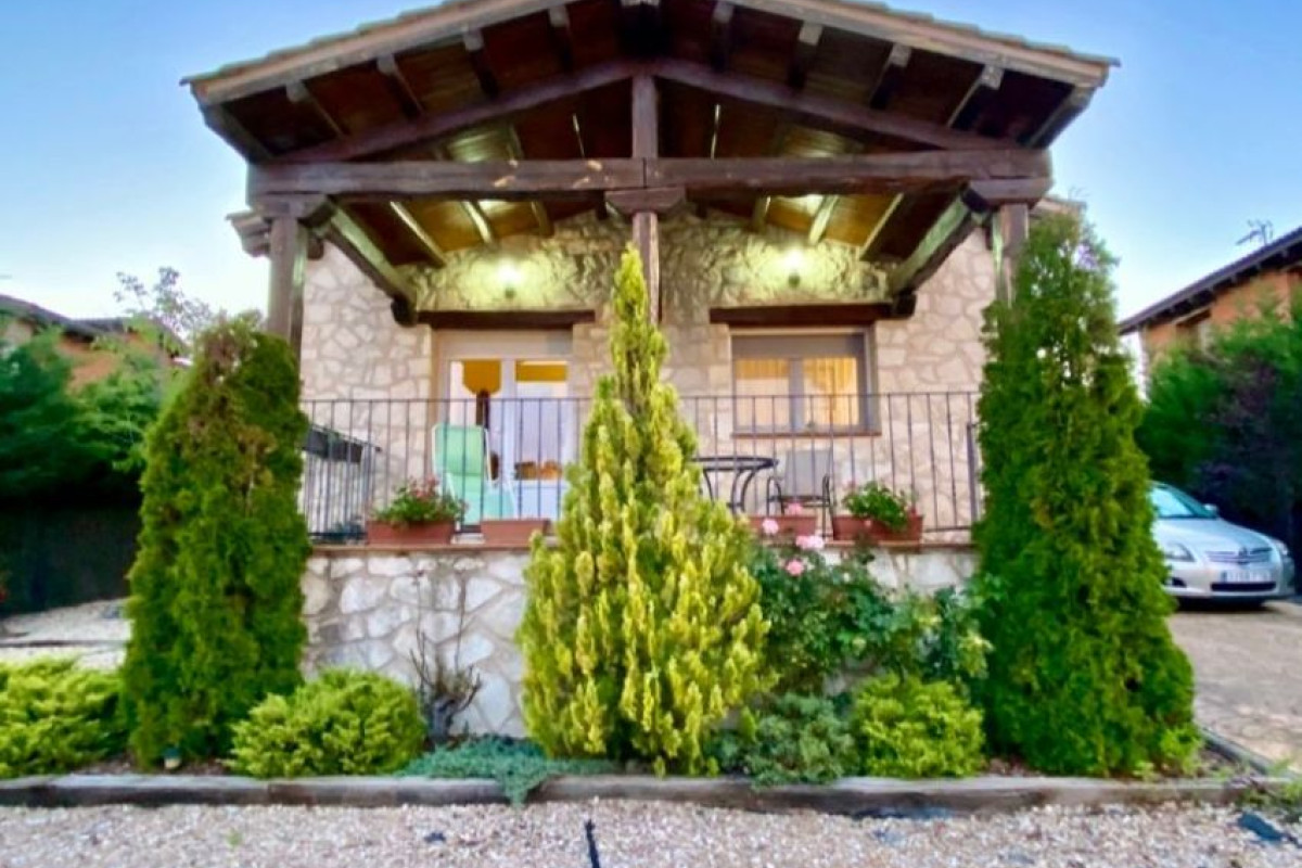 Casa o chalet independiente en venta en Grajera, Grajera
photo 1