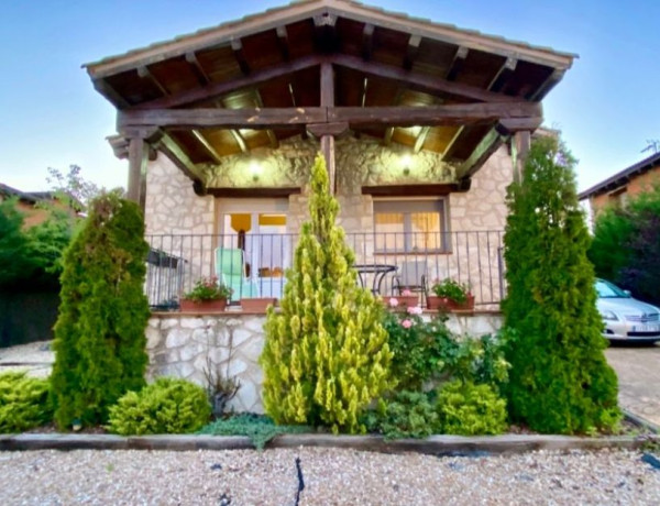 Chalet independiente en venta en , Grajera photo 1