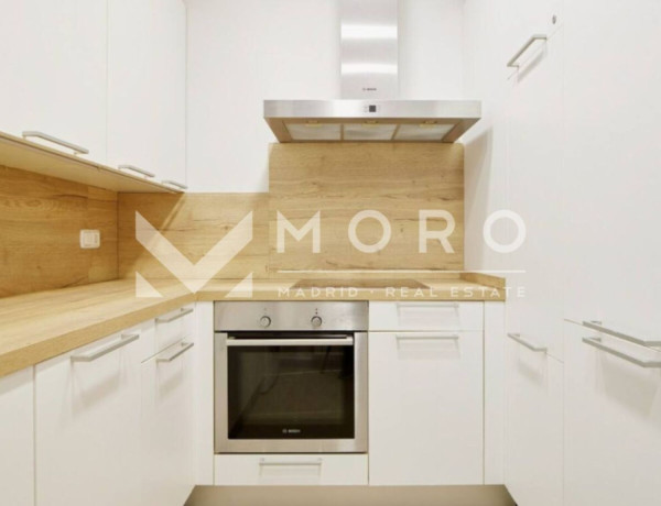 Apartment for sale in  Barrio de Salamanca , Madrid photo 4