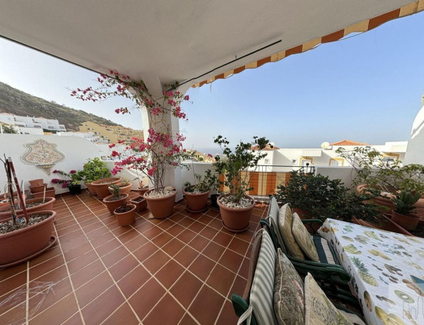 Chalet adosado en venta en Calle Galicia , Adeje photo 1
