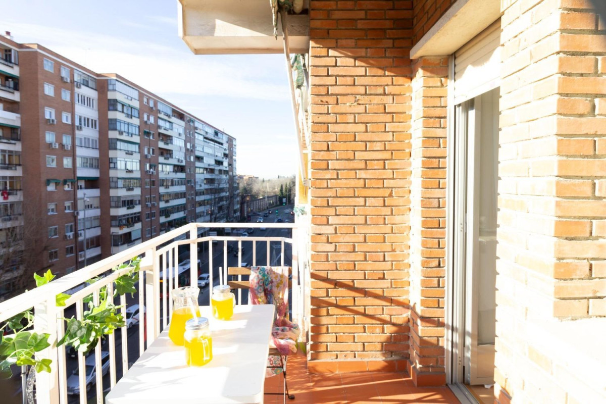 Sale of apartment in San Isidro - Los Almendros, Alcalá de Henares
photo 3