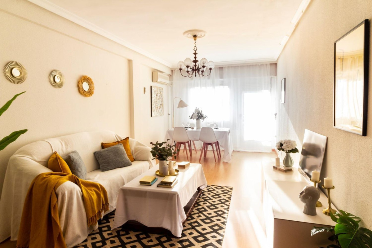 Sale of apartment in San Isidro - Los Almendros, Alcalá de Henares
photo 4