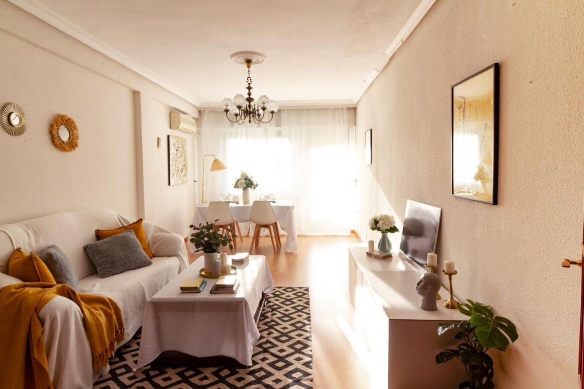 Sale of apartment in San Isidro - Los Almendros, Alcalá de Henares
photo 5