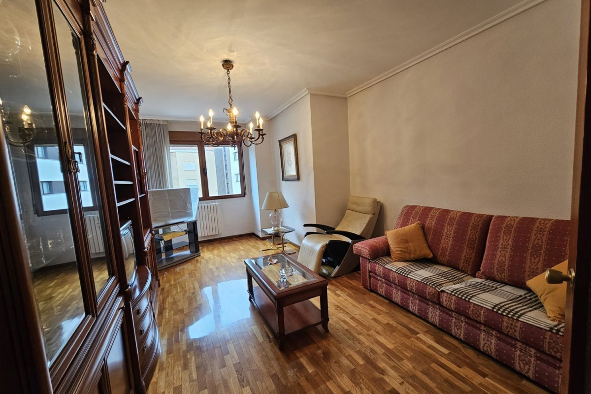 Venta de piso en Plaza 1 de mayo, Logroño
photo 5