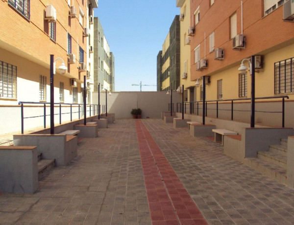Piso en venta en El Arenal - La Pólvora , Dos Hermanas thumbnail 2