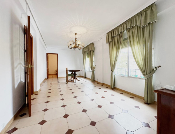 Piso en venta en  Centro - Casco Histórico , Distrito Centro - Casco Histórico photo 3