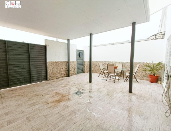 Chalet adosado en venta en  Golf Guadiana , Badajoz photo 3
