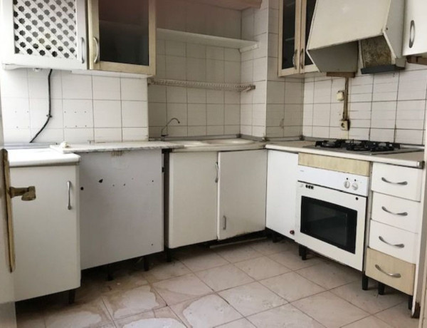 Piso en venta en  Jerónimo Santa Fé, 10, Lorca photo 3