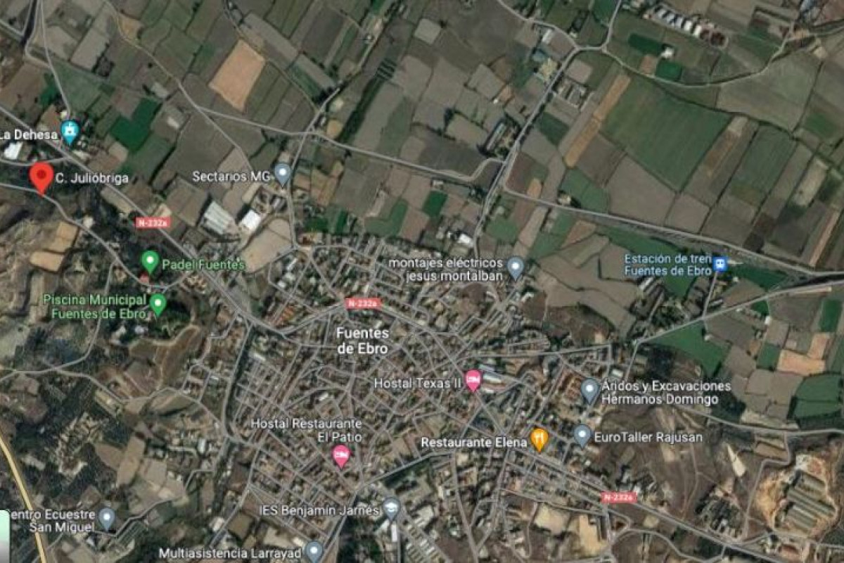 Terreno en venta en Fuentes de Ebro, Zaragoza photo 1