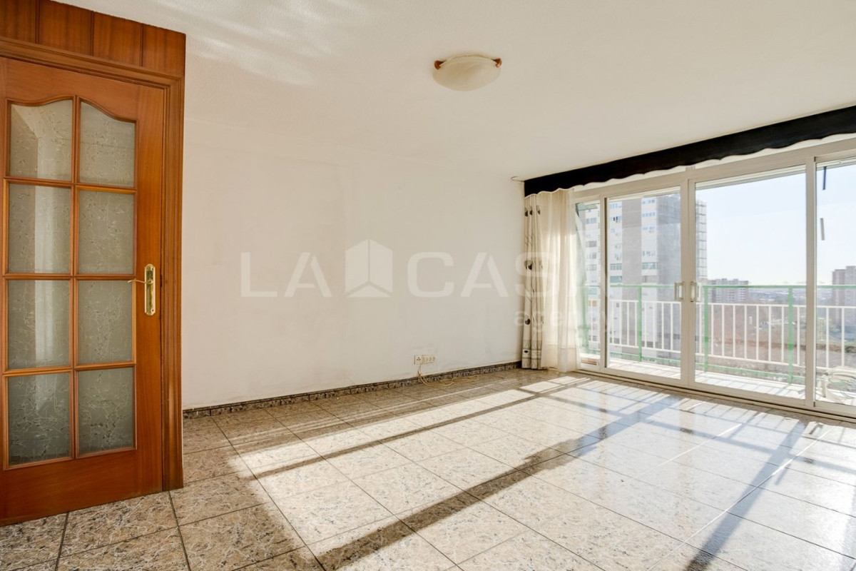 Venta de piso en Rambla Marina, Hospitalet de Llobregat
photo 2