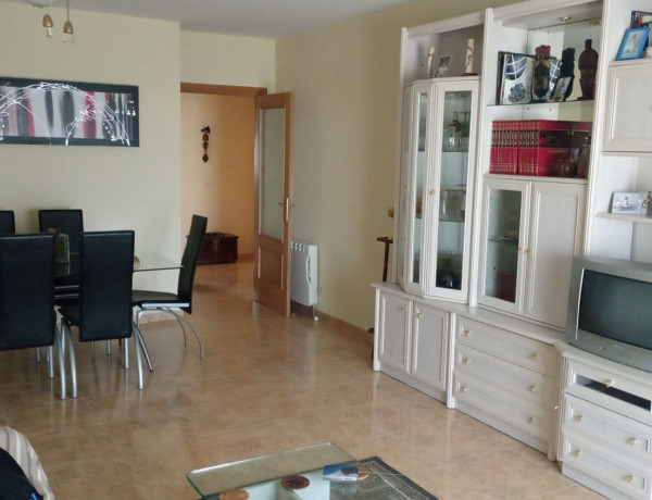 Piso en venta en , Portillo de Toledo photo 1
