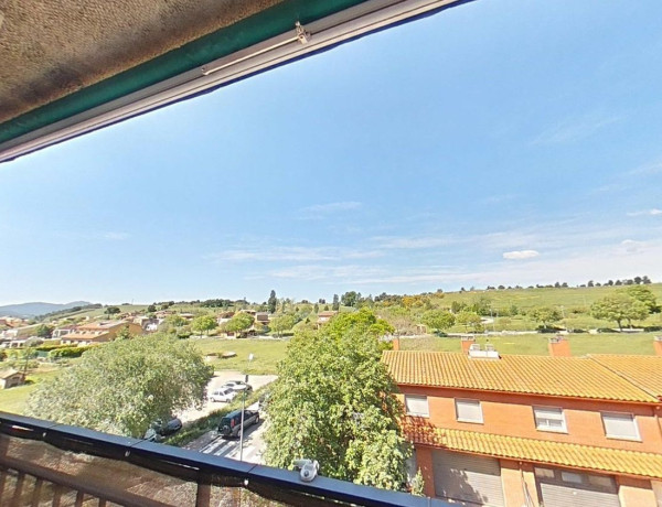 Piso en venta en , Cardedeu photo 2