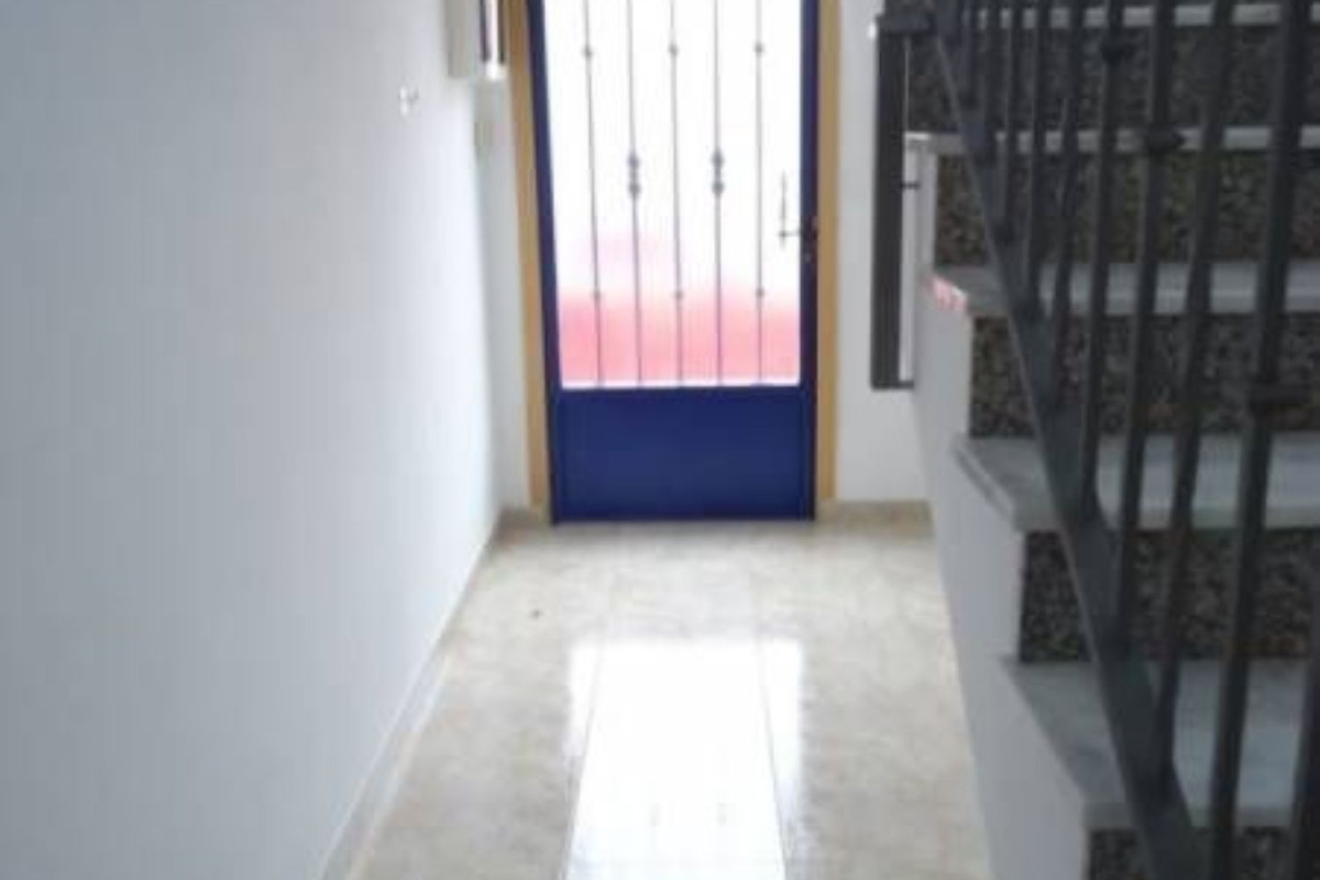 Propiedades en venta y alquiler en España photo 3