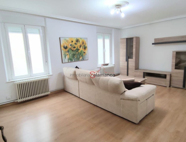 Apartment for sale in Calle Fernando de la Peña, Salamanca thumbnail 1