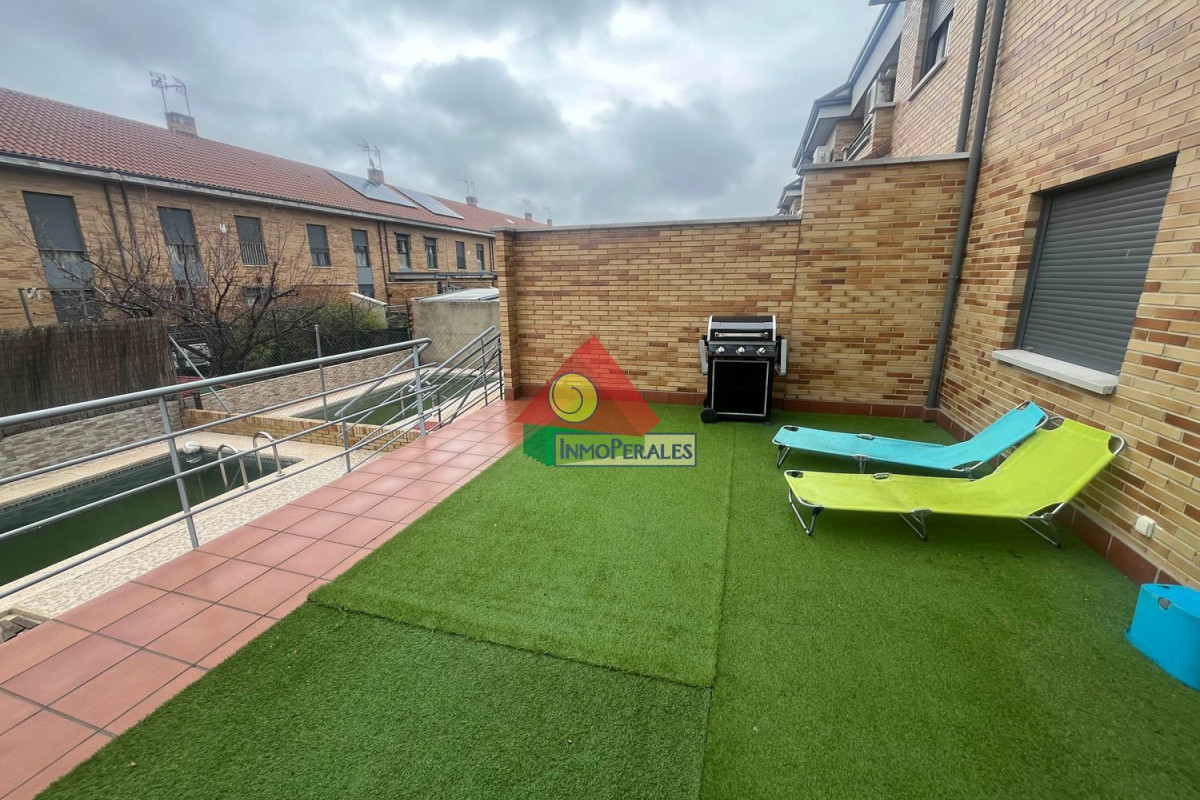Sale of townhouse in Perales del Río , Getafe photo 3