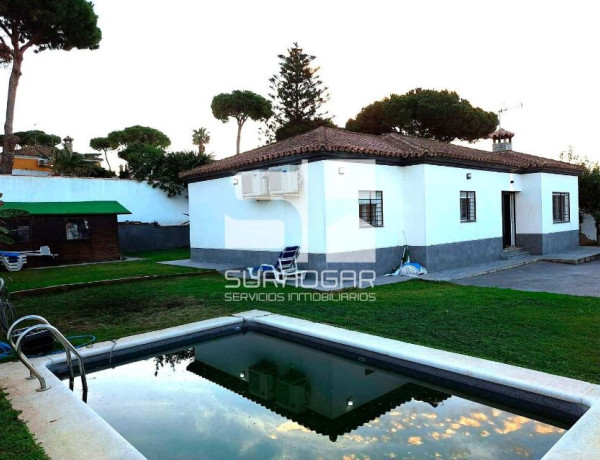 Коттедж на продажу в Las Lagunas - Campano , Chiclana de la Frontera photo 1