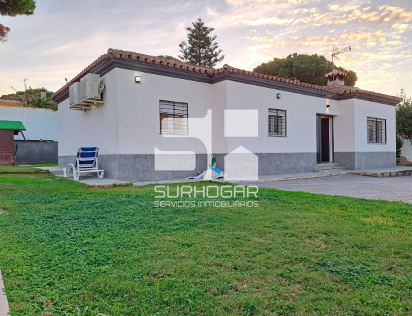 Коттедж на продажу в Las Lagunas - Campano , Chiclana de la Frontera thumbnail 2