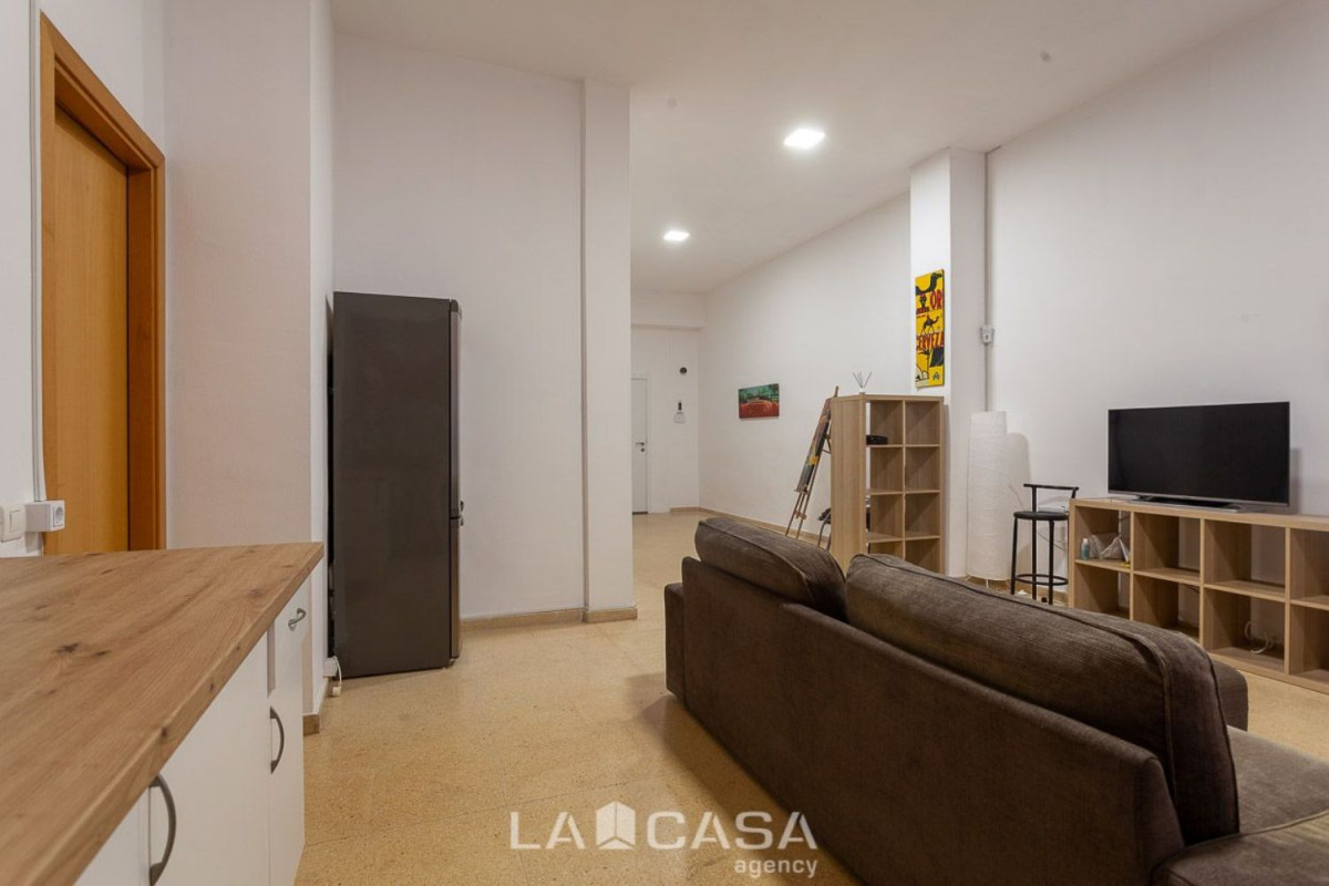 Недвижимость на продажу и в аренду в Испании photo 5