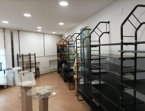Local en venta en plaza das Burgas photo 4