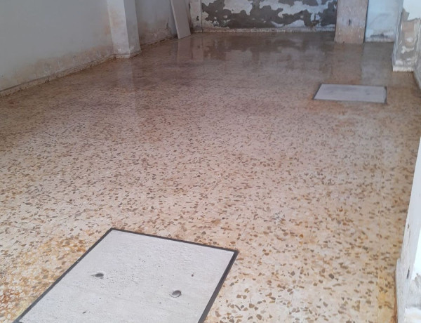 Local en venta en calle Real de Utrera, 295 photo 1