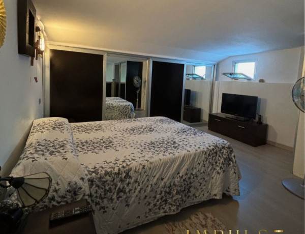 Продажа квартиры в Calle Canovas del Castillo s/n, Telde thumbnail 1