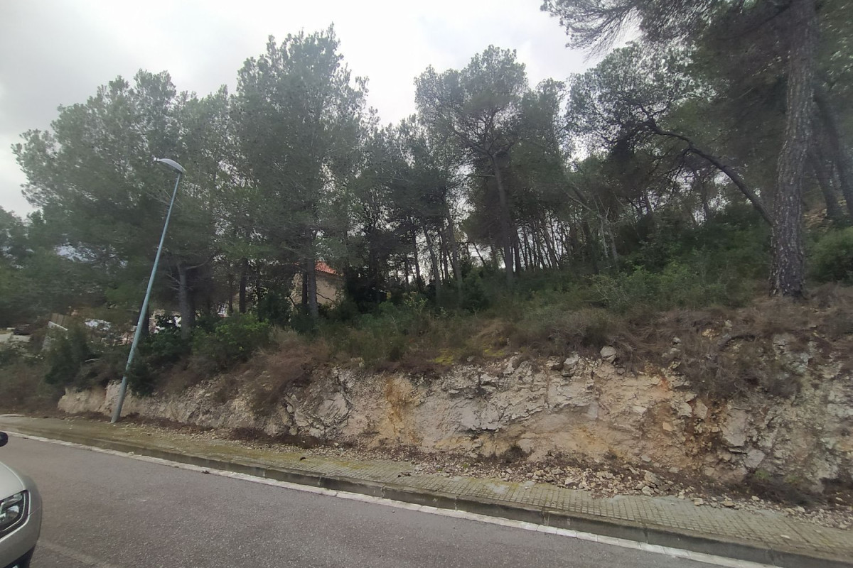 Terreno en venta en Corbera de Llobregat, Barcelona photo 3