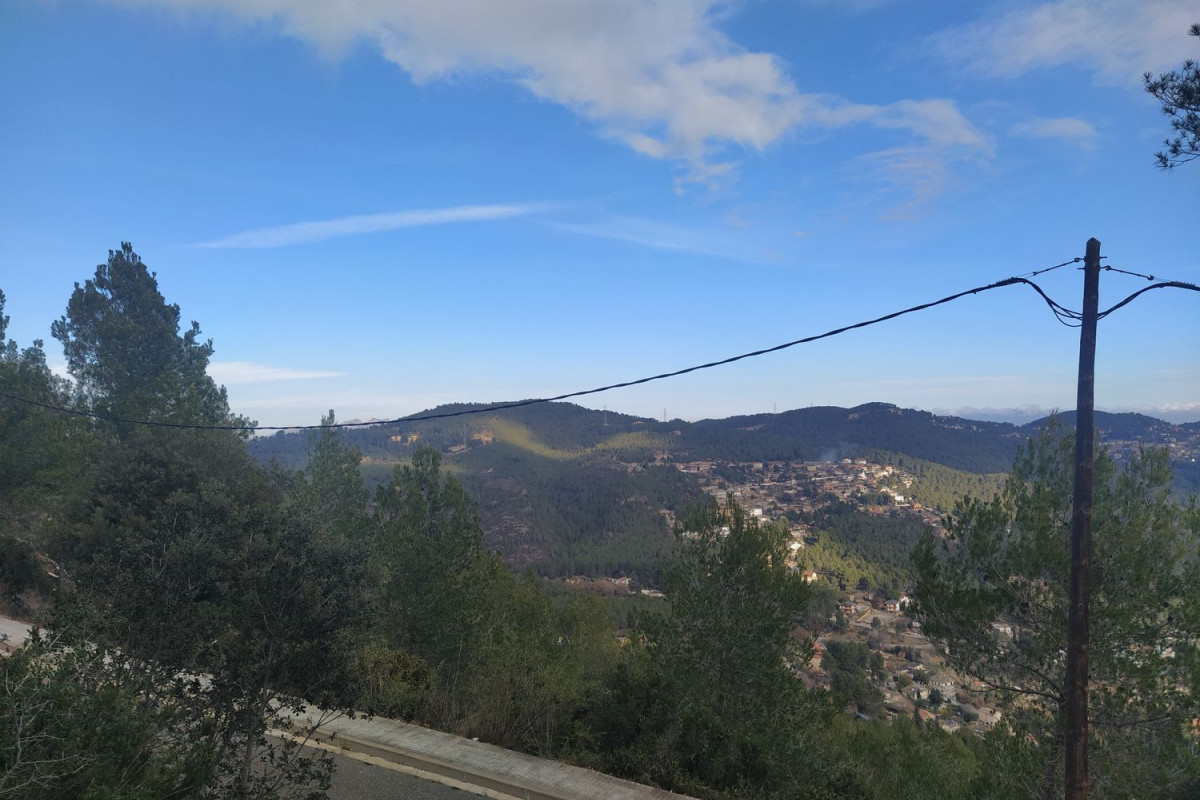Terreno en venta en Corbera de Llobregat, Barcelona photo 4
