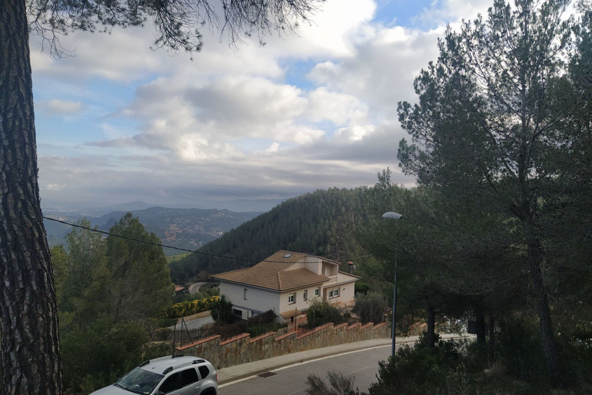Terreno en venta en Corbera de Llobregat, Barcelona photo 5