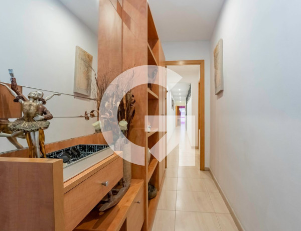 Piso en venta en Santa Eulàlia , Hospitalet de Llobregat thumbnail 1