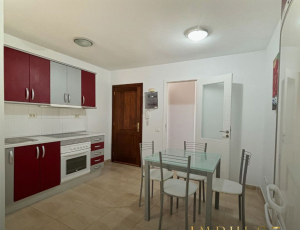 Продажа квартиры в  Plaza Doctor Rafael O Shanahan, 6, Las Palmas de Gran Canaria photo 4