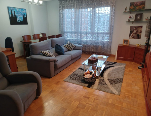 Продажа квартиры в Calle Esteban Sáez Alvarado, Burgos thumbnail 2