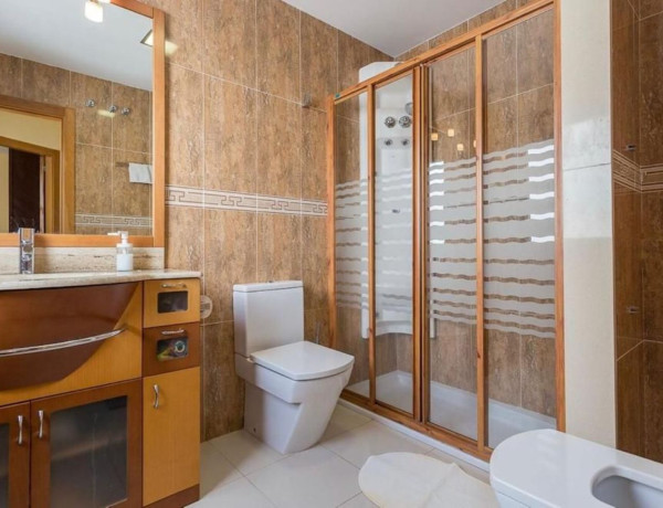 Semi-detached house for sale in Pi margal s/n , Santa Lucía de Tirajana thumbnail 1