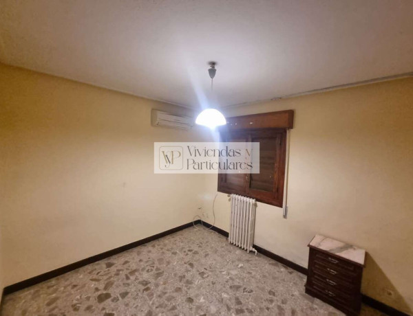 Piso en venta en Calle Escaño, Getafe photo 1