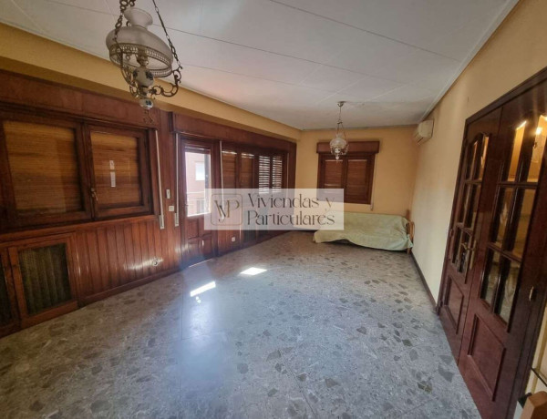 Piso en venta en Calle Escaño, Getafe thumbnail 1